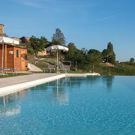 Chianti Design Infinity Pool Shared Nocleg ze śniadaniem 3*