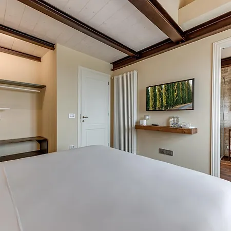 Chianti Design Infinity Pool Shared Bed & Breakfast Pianella (Siena)