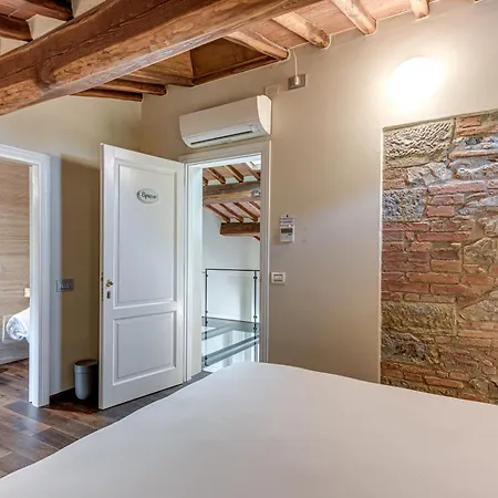 Chianti Design Infinity Pool Shared Bed & Breakfast 3*