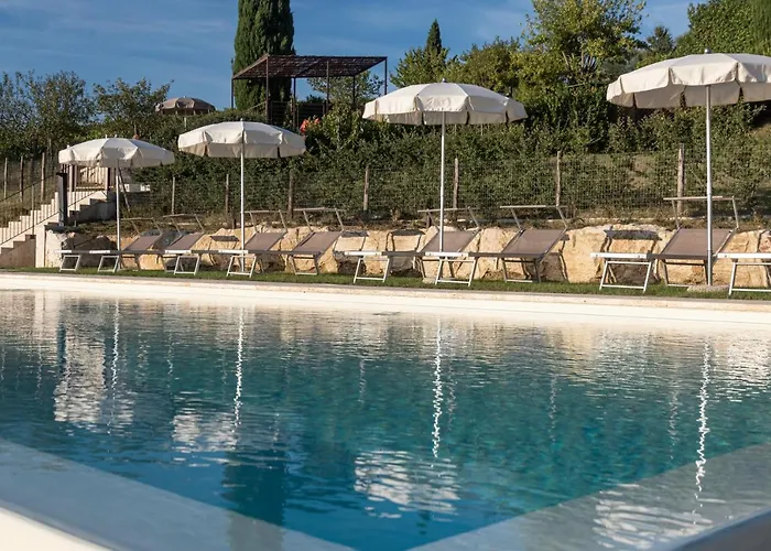 Chianti Design Infinity Pool Shared