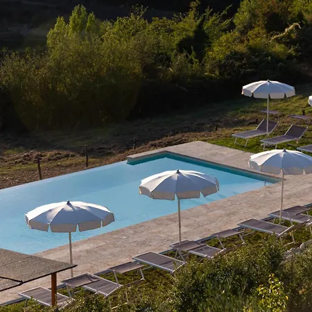 Chianti Design Infinity Pool Shared 3*