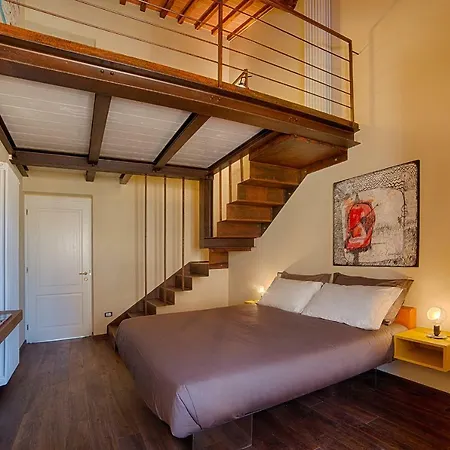 Chianti Design Infinity Pool Shared