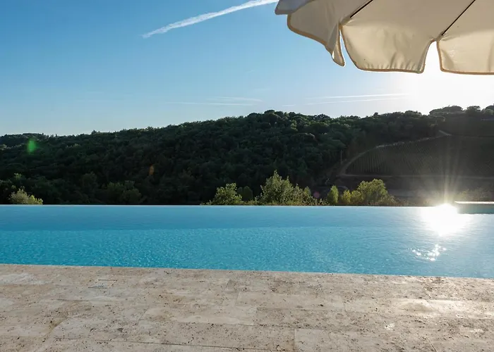 B&B Chianti Design Infinity Pool Shared 피안넬라